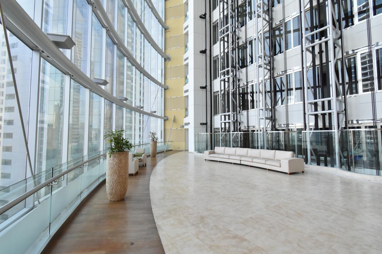 Ja Oasis Tower Aparthotel 4*