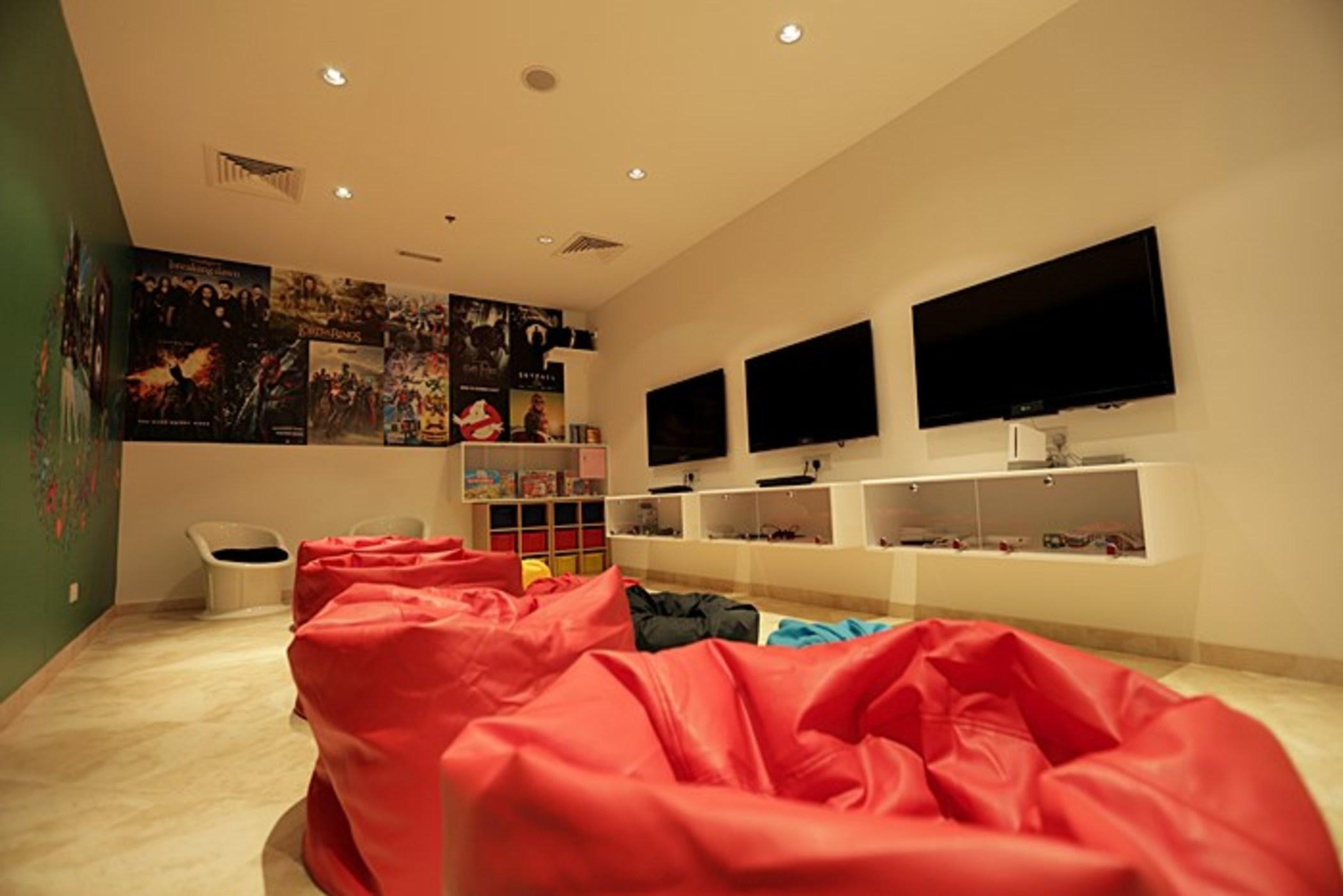Ja Oasis Tower Aparthotel 5*