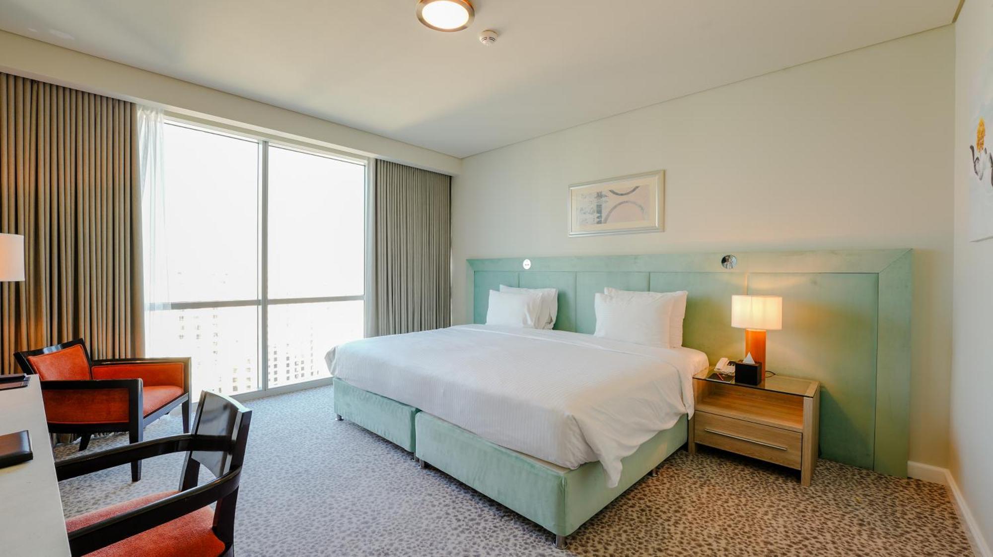 Aparthotel Ja Oasis Tower 5*