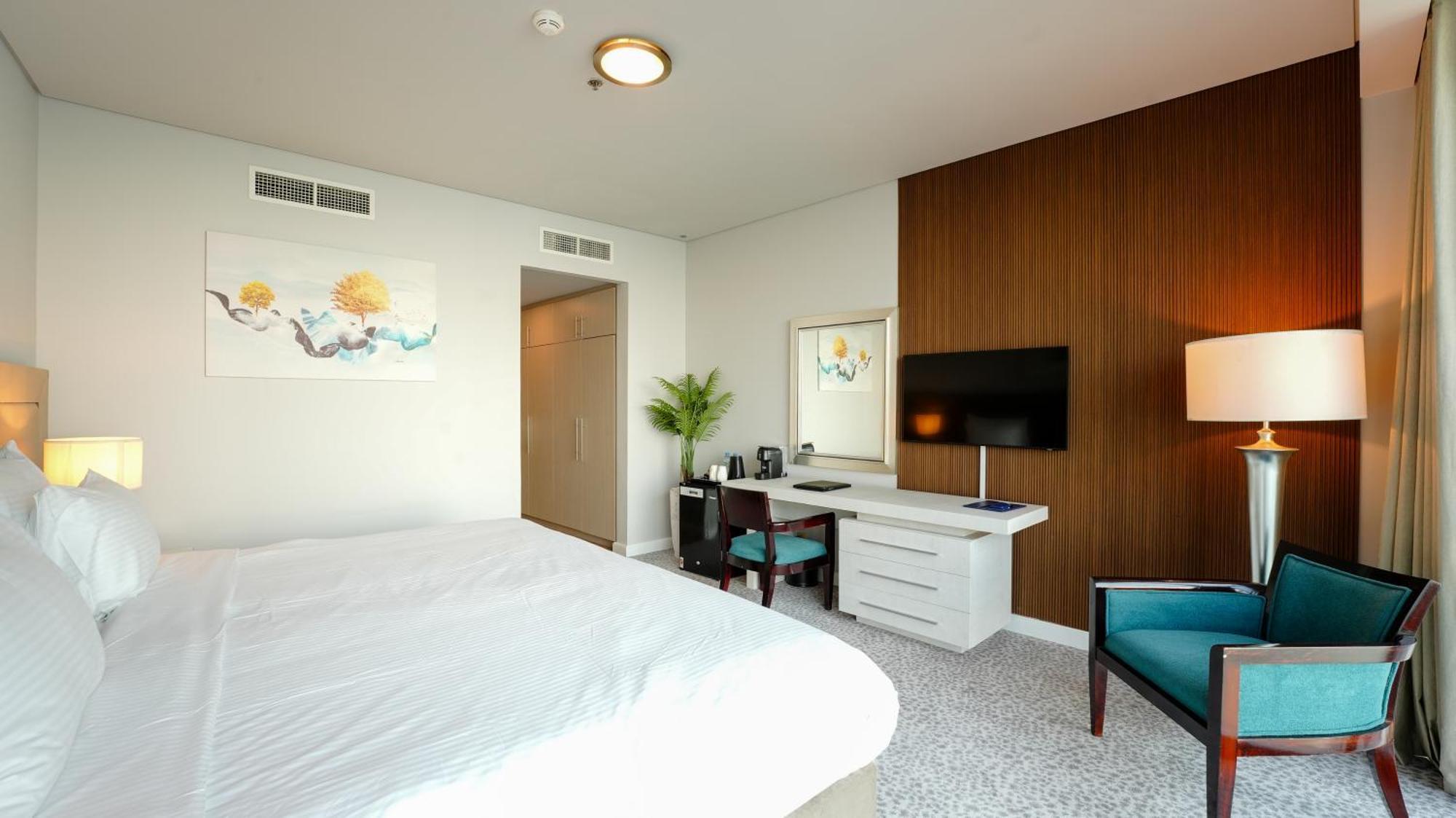 Ja Oasis Tower 5* Dubai