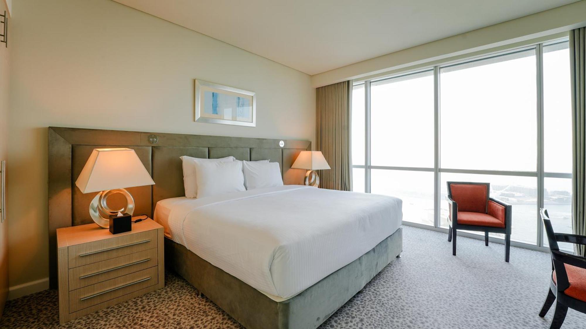 Ja Oasis Tower Aparthotel Dubai