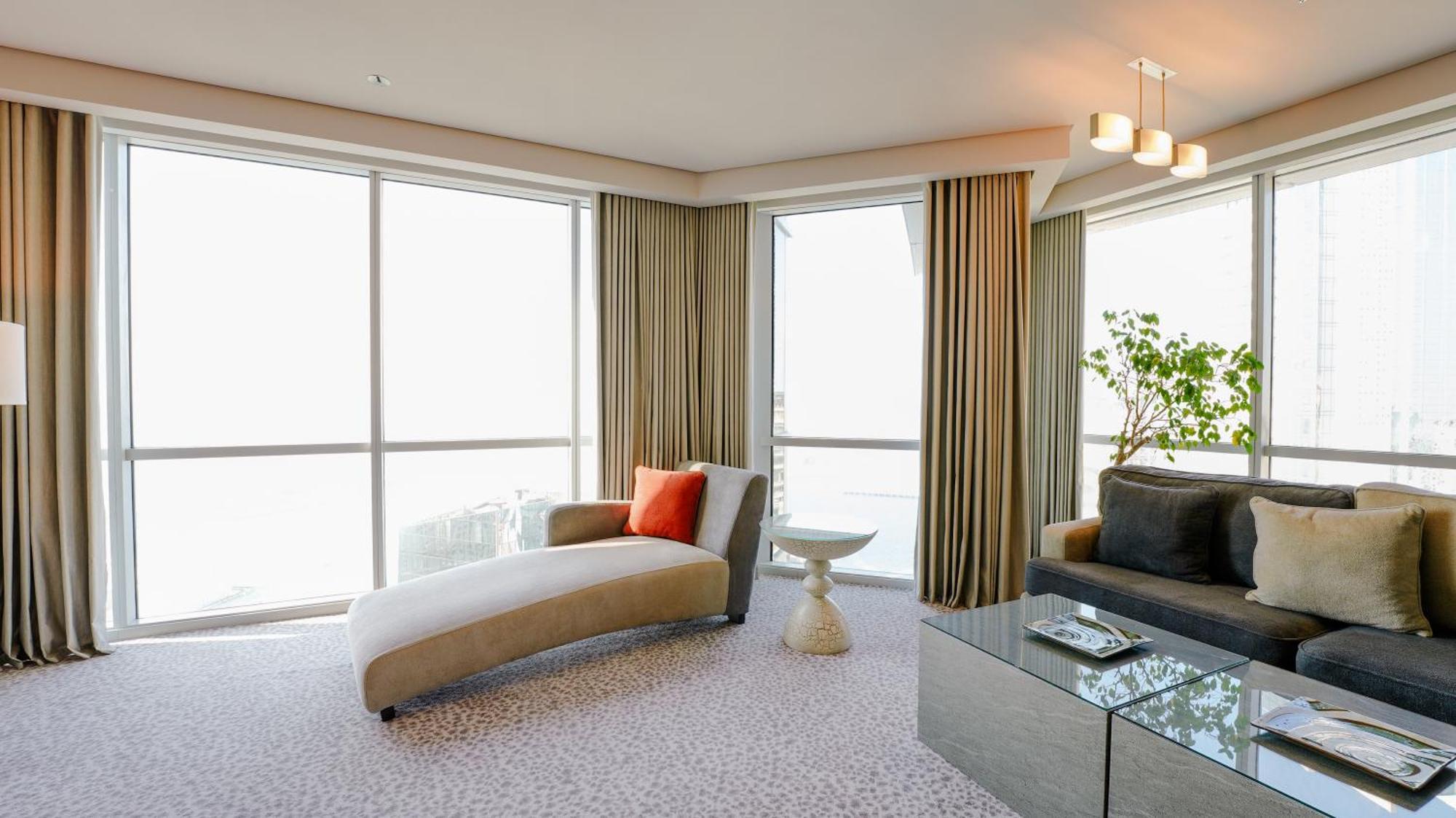 Ja Oasis Tower 5*