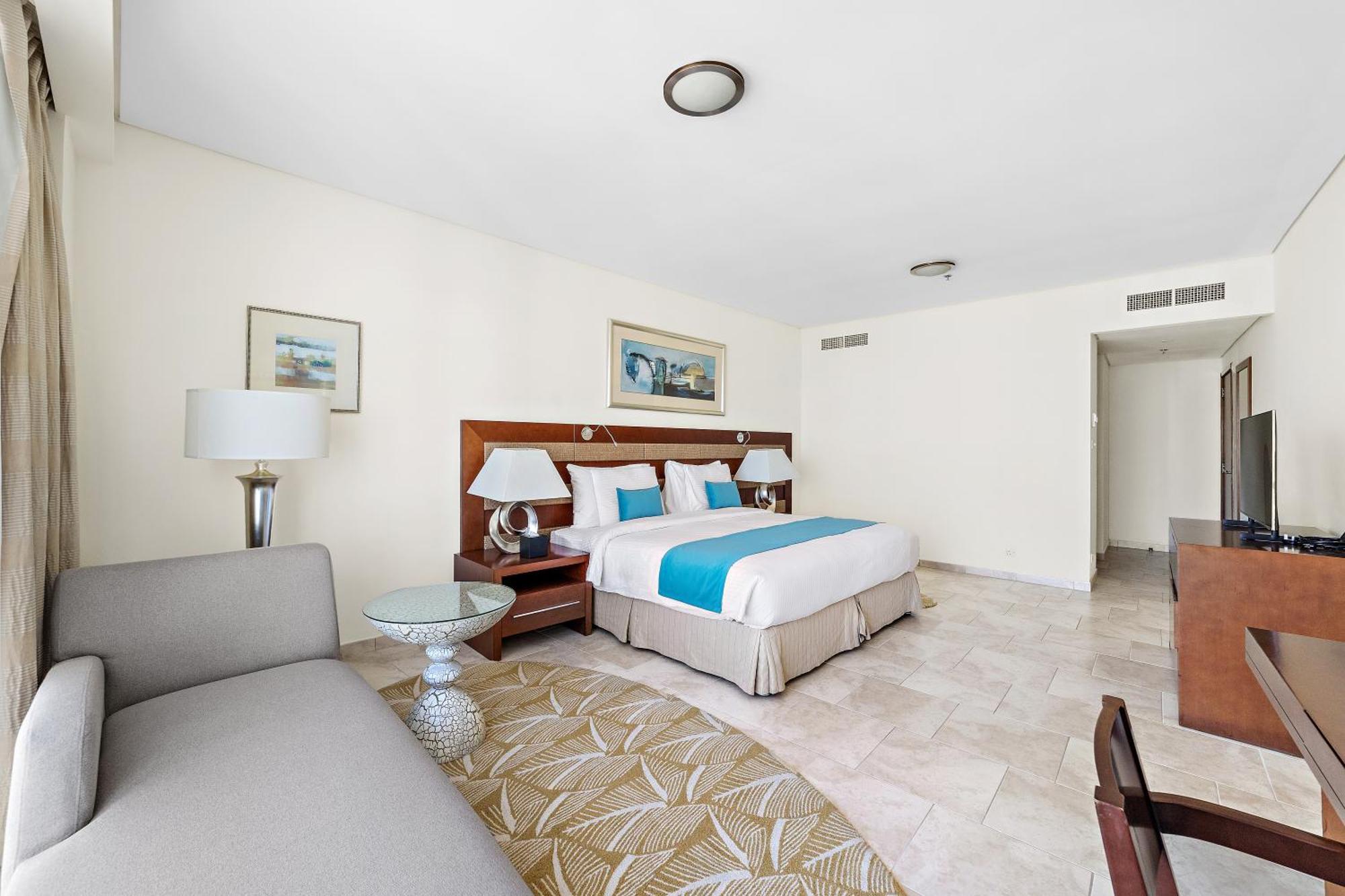 Ja Oasis Tower Aparthotel Dubai